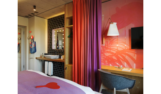 25h langstrasse stephanlemke rooms medium small 2