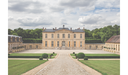 4113plush74 film foto evento location hotel francia lusso chateau villet architettura theheritagecollection19