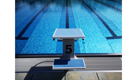 berlinlocationplush745jpeg11