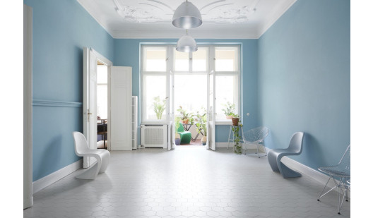 berlinlocationplush745jpeg7