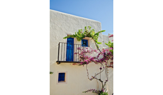 can talaias productions locaitons plush743