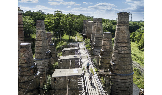 event location brutalism adventure berlin film photo shooting 7