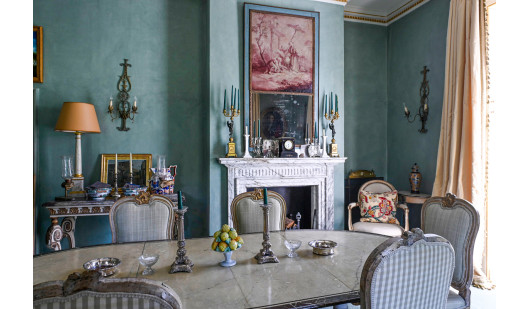 gg dining room table 2