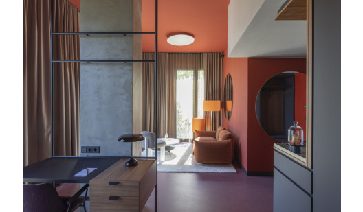 lu suite rot patricia parinejad