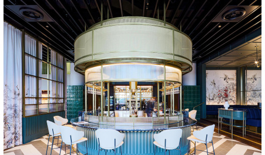 plush74 art deco lake hotel 1