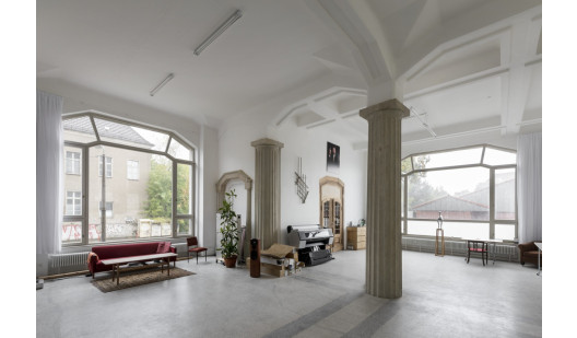 plush74 artist villa east berlin 2