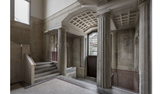 plush74 artist villa east berlin 3