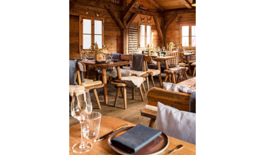 plush74 bavarian hut style berlin 2