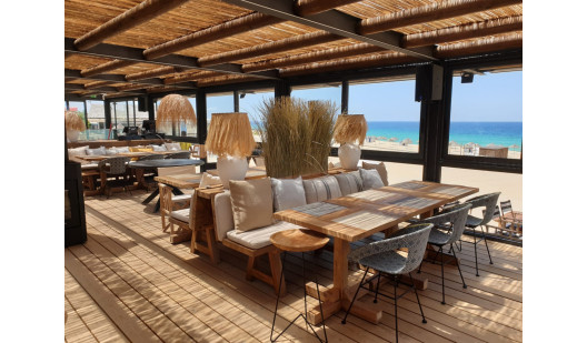 plush74 beach club 2