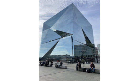 peluche74 berlino street scouting moderno shooting film agenzia fotografica 7