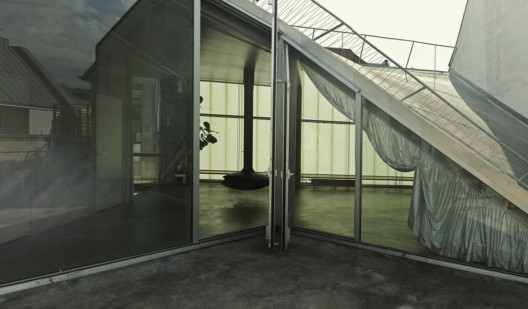 plush74 brutalist health space berlin 4