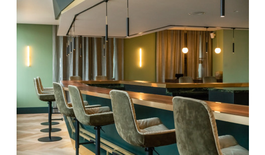 plush74 central pearl 4