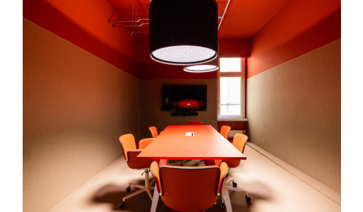 plush74 central workspace charm 3(1)