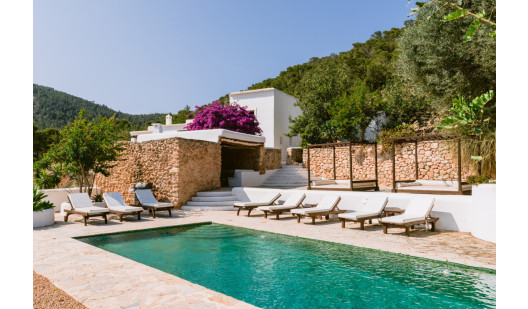 plush74 charming ibiza pool villa 1