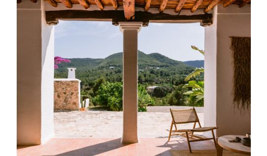 plush74 charming ibiza pool villa 3