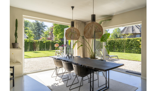 plush74 clean modern villa laren 3