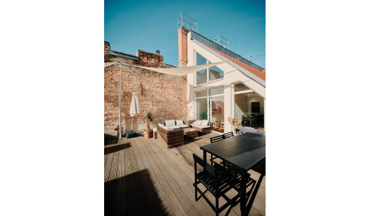 plush74 design rooftop loft with terrace 36