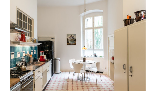 plush74 elegant charlottenburg apartment 1