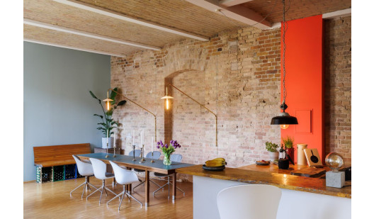 plush74 factory courtyard loft 15