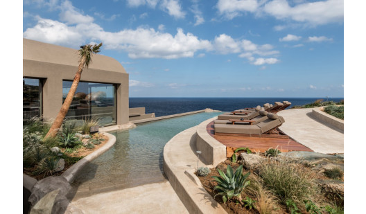 plush74 film photo event hotel greece luxury bar00005