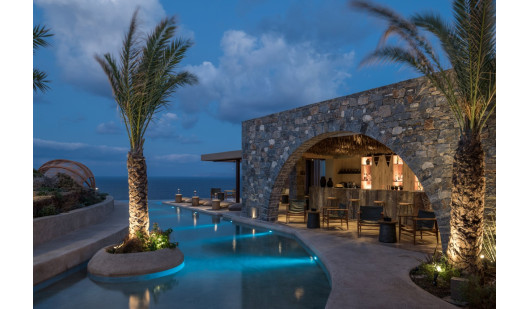 plush74 film photo event hotel greece luxury bar00008