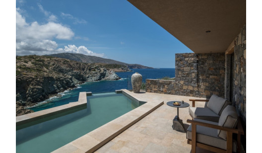 plush74 film photo event hotel greece luxury villa00001