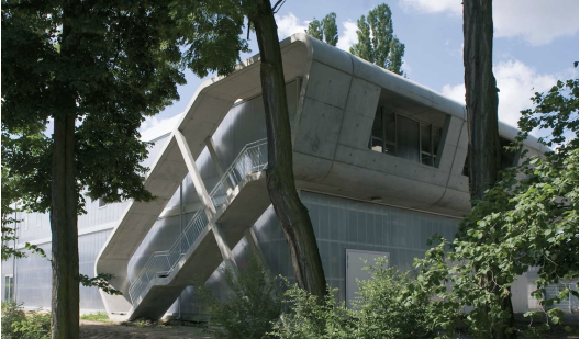 plush74 film photo event location berlin germany brutalism 4 (1)