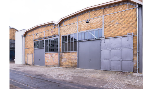 plush74 film photo event location berlin germany industrial brutalism 5