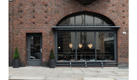 plush74 film photo event location germany hamburg restaurant 2