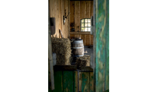 plush74 film photo event location germany niedersachsen barn 9