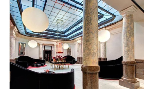 felpa74 pelicula foto evento lugar hotel berlin alemania6