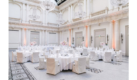 peluche74 película foto lugar del evento hotel berlin alemania8