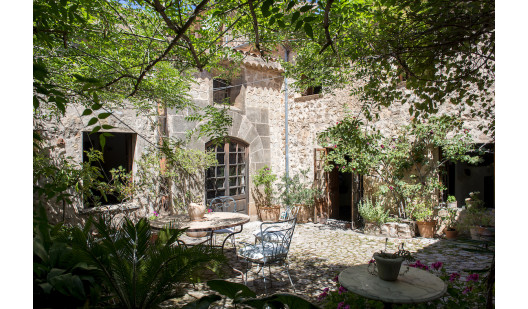 plush74 film photo event location villa mallorca spain7