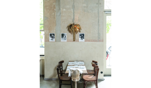 plush74 film photo shooting location scouting bar restaurant berlin6