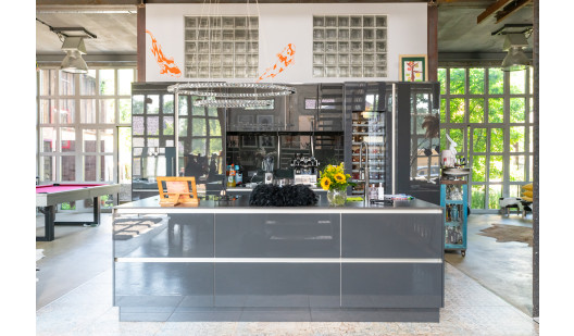 plush74 film photo shooting location scouting barn nature countryside loft apartment18