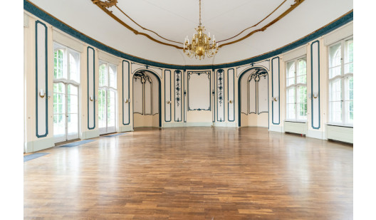 plush74 film photo shooting location scouting berlin event space castle special location historic potsdam2