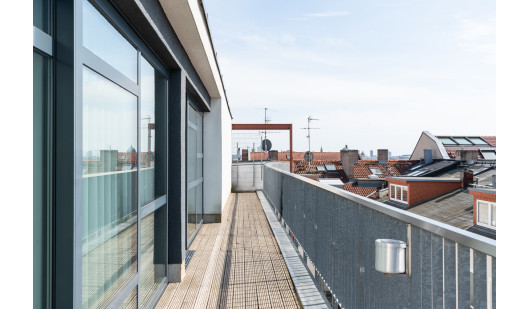 plush74 film photo shooting location scouting event space berlin penthouse52