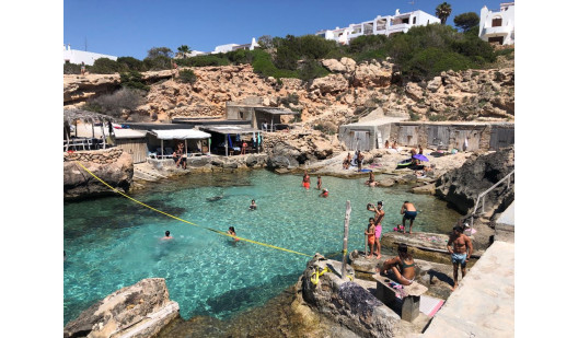 plush74 fish shacks ibiza 4 (1)