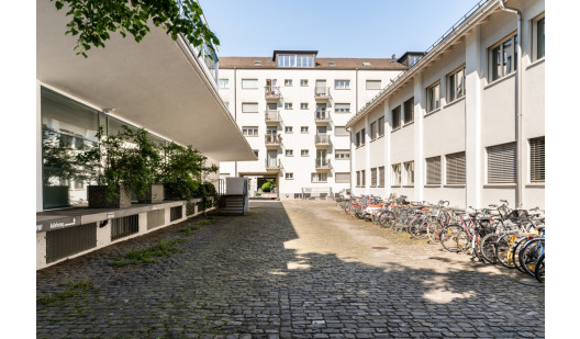 plush74 furniture restoration workshop 1