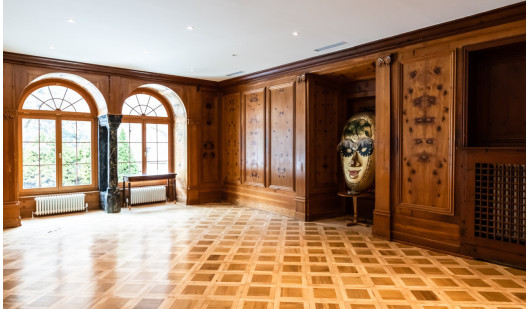 plush74 grand history hotel 43