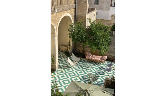 plush74 green tiled puglia palazzo 1