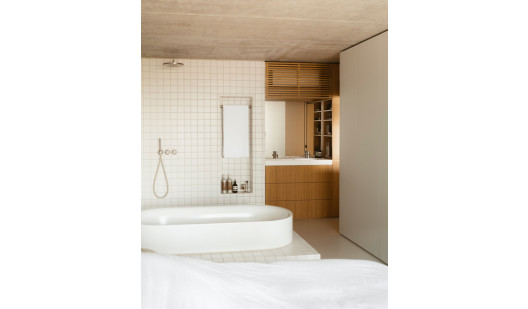 plush74 highrise apartment over berlin 8