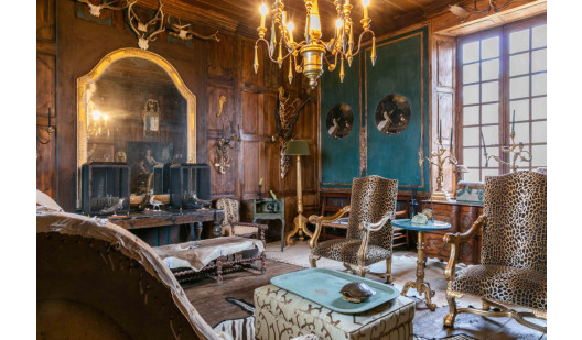 plush74 historic french chcteau in auge 10