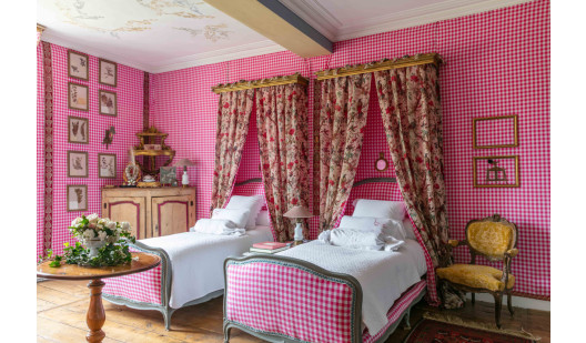 plush74 historic french chcteau in auge 61