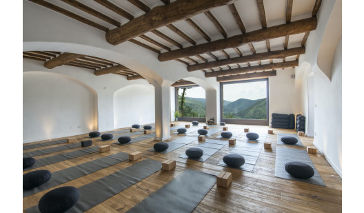 plush74 historic monastery retreat italy 2