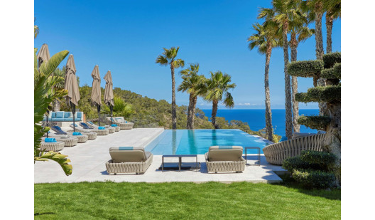 plush74 ibiza kiss villa 3