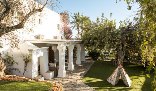 plush74 ibiza villa rustic location photo film00017