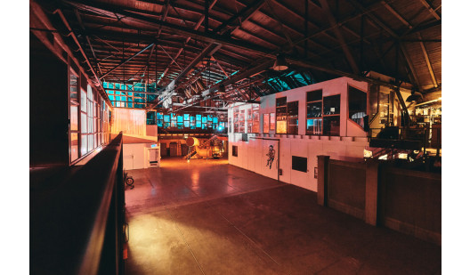 plush74 industrial spacious event hall 2