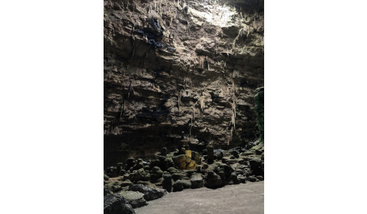 plush74 italy apulia location rent shoot film photo cave 1