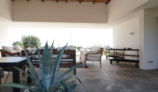 plush74 italy apulia location rent shoot film photo villa garden pool 5